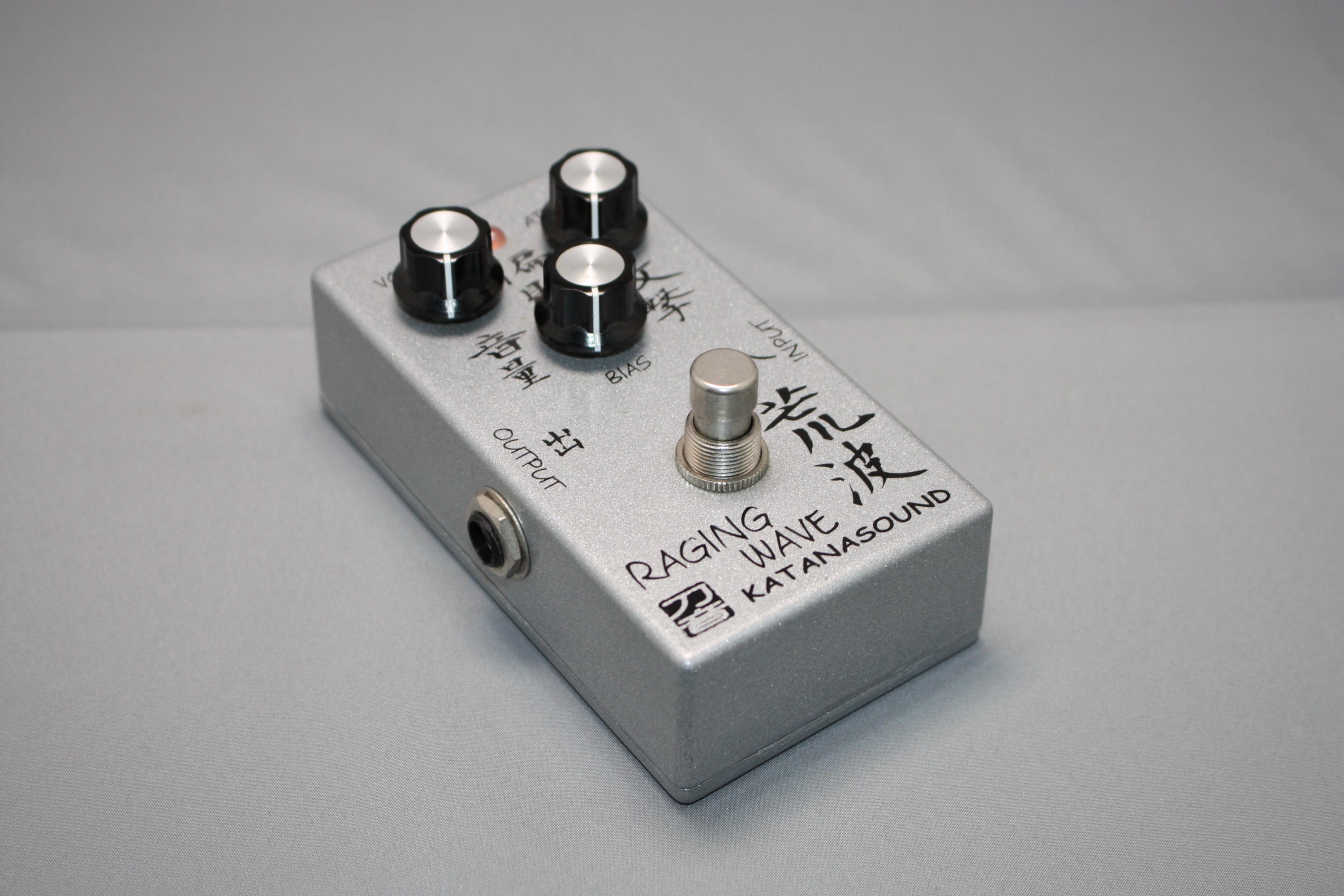 KATANA SOUND 怒漢　ファズ【美品】 KATANASOUND FURIOUS MAN 怒漢 - 狂気を自在に操る全方位型の新