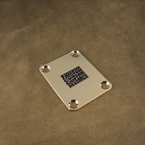 P10_Tone Shift Plate 2mm_Gold_*旧ロゴ仕様